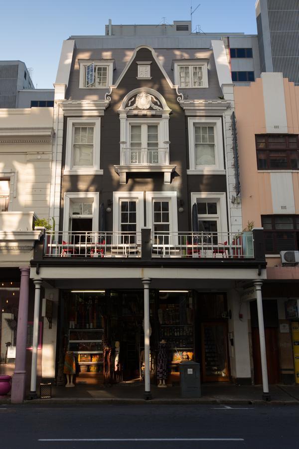 Hotel Daddy Long Legs Art Cape Town